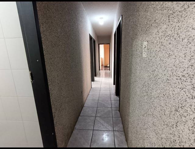 6 BEDROOM HOUSE FOR SALE IN NORTHDALE